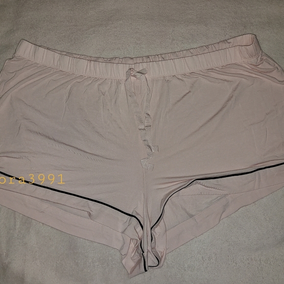 New VS modal pj set size XXL - Picture 5 of 10